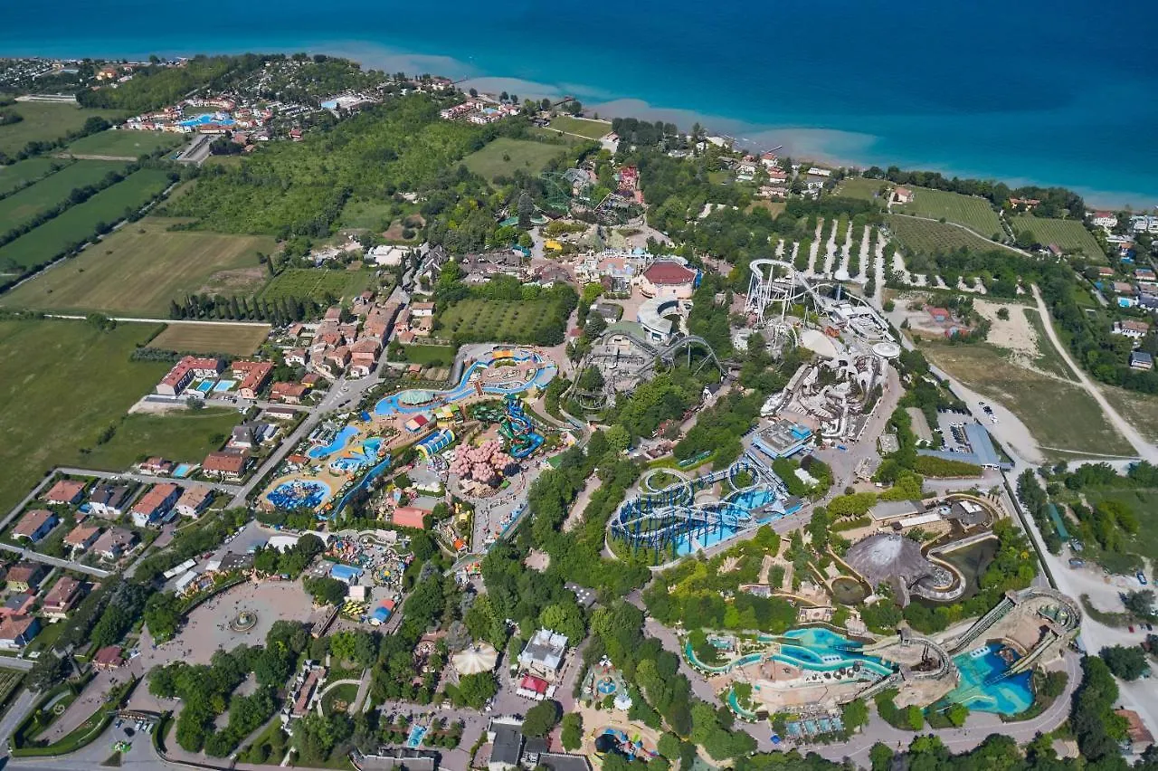 Feriehus -Centrale- Terrazza Sul Lago, La Brezza Del Garda Desenzano del Garda